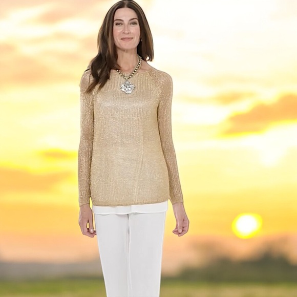 Chico’s Loose Gold Shine-Stitch Amanda Pullover with Attached Shell - Picture 5 of 16